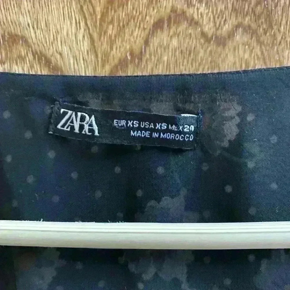 Zara Floral Daisy Print Top Womens Size X-Small Cropped Long sleeve Scoop Neck - Picture 2 of 8